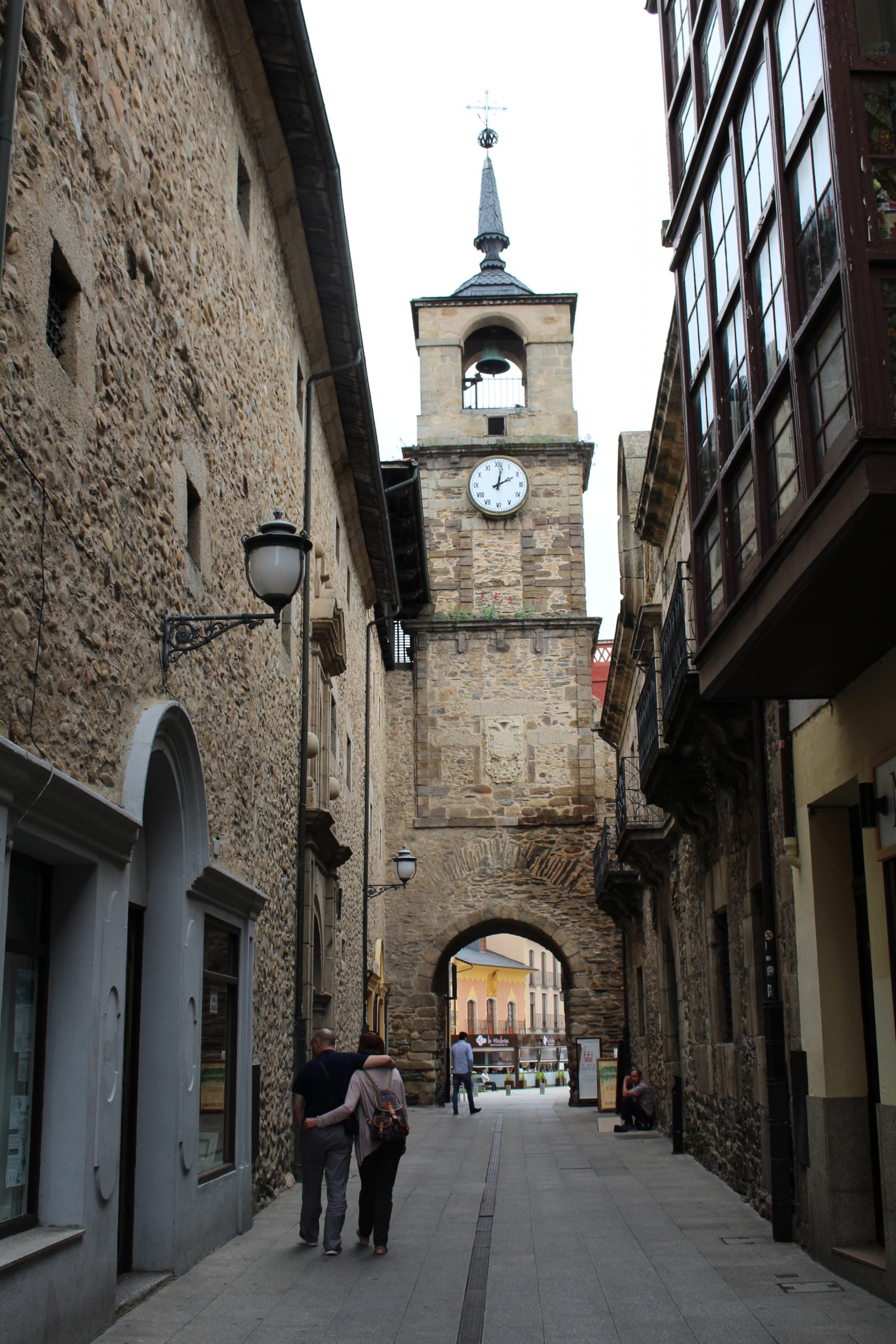 Strolling the Medieval  Streets of Ponferrada